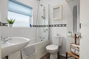 Portsea - Sea Views Close to Beach