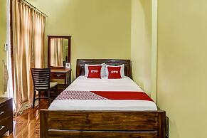OYO 91036 Hotel Simpang Lima Gkpri