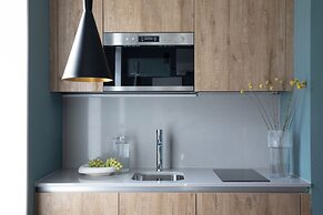 Bob W Tower Hill Studios