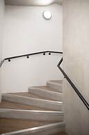 Bob W Tower Hill Studios