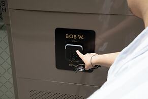 Bob W Tower Hill Studios