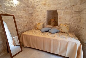 3195 Trullo Starbax by Perle di Puglia