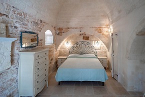 3195 Trullo Starbax by Perle di Puglia