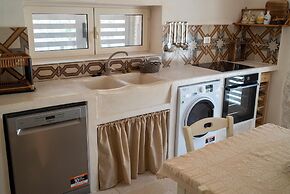 3195 Trullo Starbax by Perle di Puglia