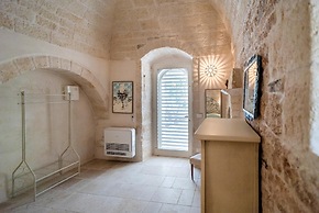 3195 Trullo Starbax by Perle di Puglia