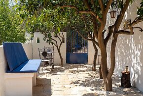 3195 Trullo Starbax by Perle di Puglia