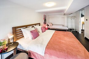 Prestigious duplex loft with 3 bedrooms