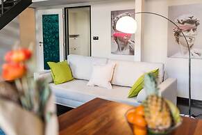 Prestigious duplex loft with 3 bedrooms