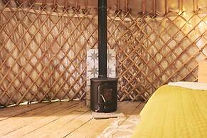 Mushroom Yurt set in 4 Acres of Woodland and Lakes