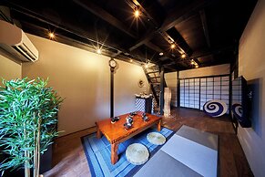 Oyadokinokuniya Maruyama Machi Tei