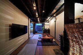 Oyadokinokuniya Maruyama Machi Tei