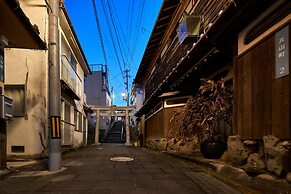 Oyadokinokuniya Maruyama Machi Tei