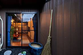 Oyadokinokuniya Maruyama Machi Tei