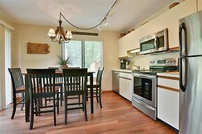 Seven Springs 1 BR Condo, Single Level! by RedAwning - Save 10% on 3 N