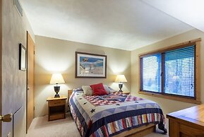 Seven Springs Sunridge 2 BR Condo - Pet Friendly! by RedAwning - Save 