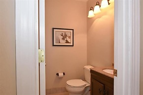 Seven Springs 3 BR Premium Condo with Loft & Deck by RedAwning - Save 