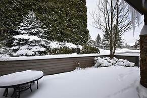 Seven Springs 3 BR Premium Condo with Loft & Deck by RedAwning - Save 