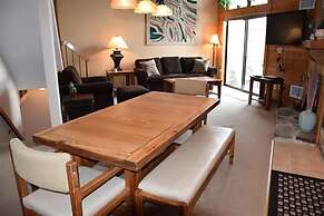 Seven Springs Sunridge 1BR + Loft Standard Condo by RedAwning - Save 1