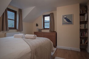 Llais Afon - 3 Bedroom Holiday Home - Fishguard