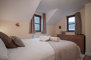 Llais Afon - 3 Bedroom Holiday Home - Fishguard