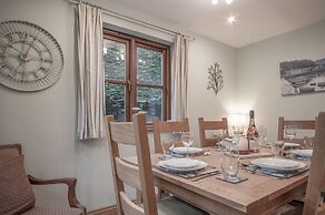 Llais Afon - 3 Bedroom Holiday Home - Fishguard