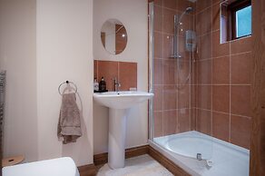 Llais Afon - 3 Bedroom Holiday Home - Fishguard