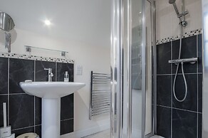 Llais Afon - 3 Bedroom Holiday Home - Fishguard