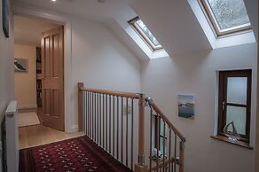 Llais Afon - 3 Bedroom Holiday Home - Fishguard