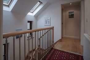 Llais Afon - 3 Bedroom Holiday Home - Fishguard