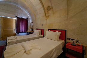 The Niche Cave Hotel