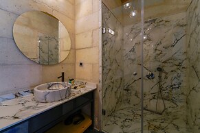 The Niche Cave Hotel