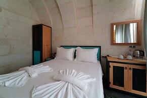 The Niche Cave Hotel