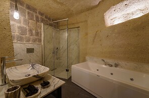 The Niche Cave Hotel