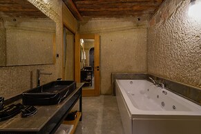 The Niche Cave Hotel