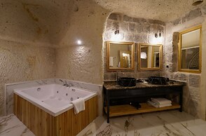 The Niche Cave Hotel