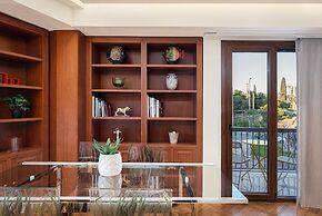 Acropolis Prestige Residence