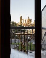 Acropolis Prestige Residence