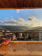 Quartier Suisse Hotel