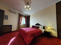 Quartier Suisse Hotel