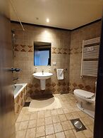 Quartier Suisse Hotel