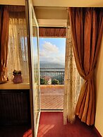 Quartier Suisse Hotel