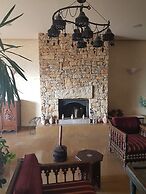 Quartier Suisse Hotel