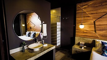 Los Patios Cool Living