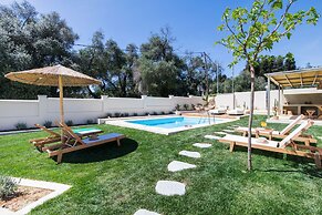 Villa Loukiana by CorfuEscapes