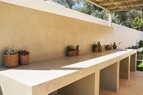 Villa Loukiana by CorfuEscapes