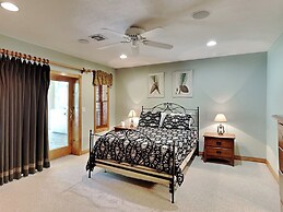 Après Lake and Ski by Taylor Made Deep Creek
