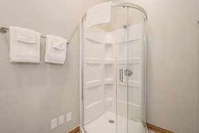 Après Lake and Ski by Taylor Made Deep Creek