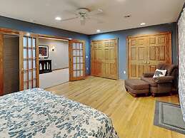 Après Lake and Ski by Taylor Made Deep Creek