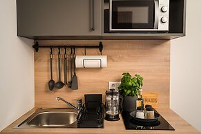 Point Hotel Apartments & Rooms