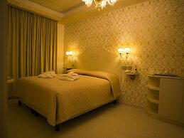 Leucosya Luxury Rooms